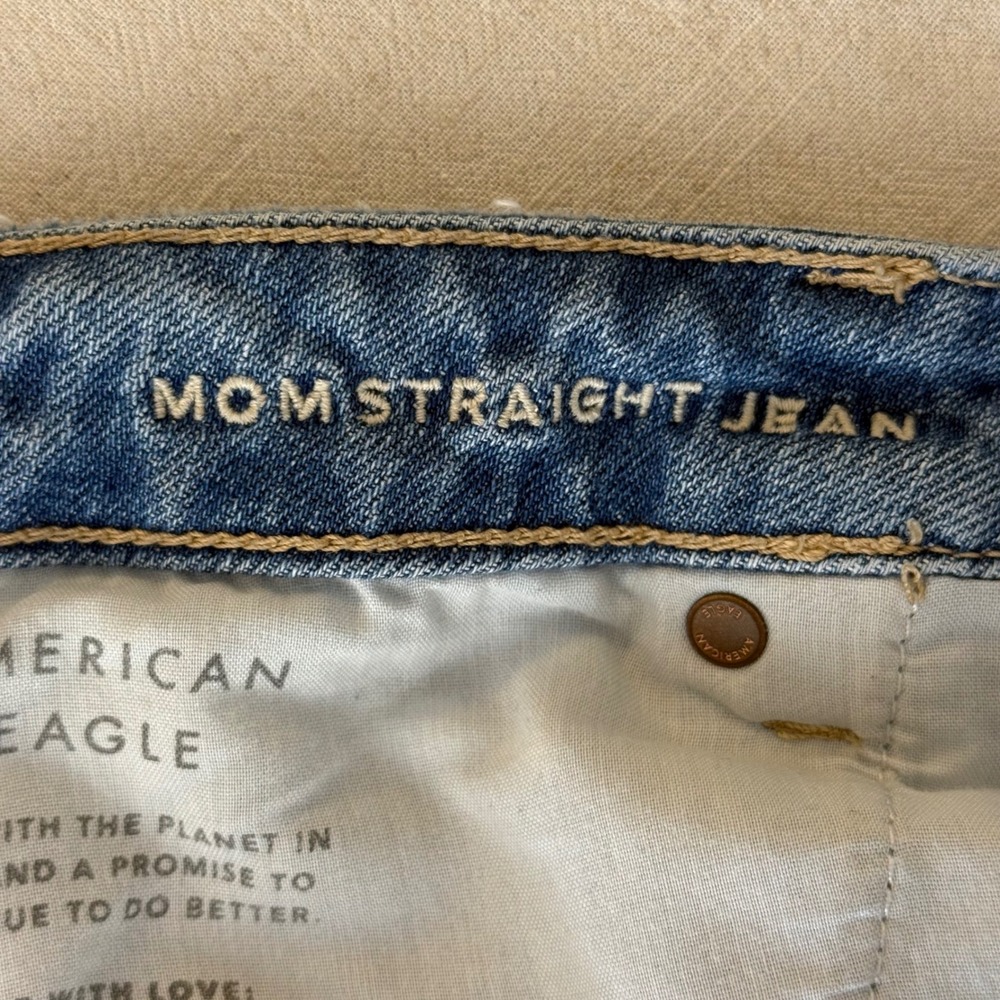 American Eagle Mom Straight Jeans Women 16 Blue Patchwork Distressed High Rise - Picture 6 of 12